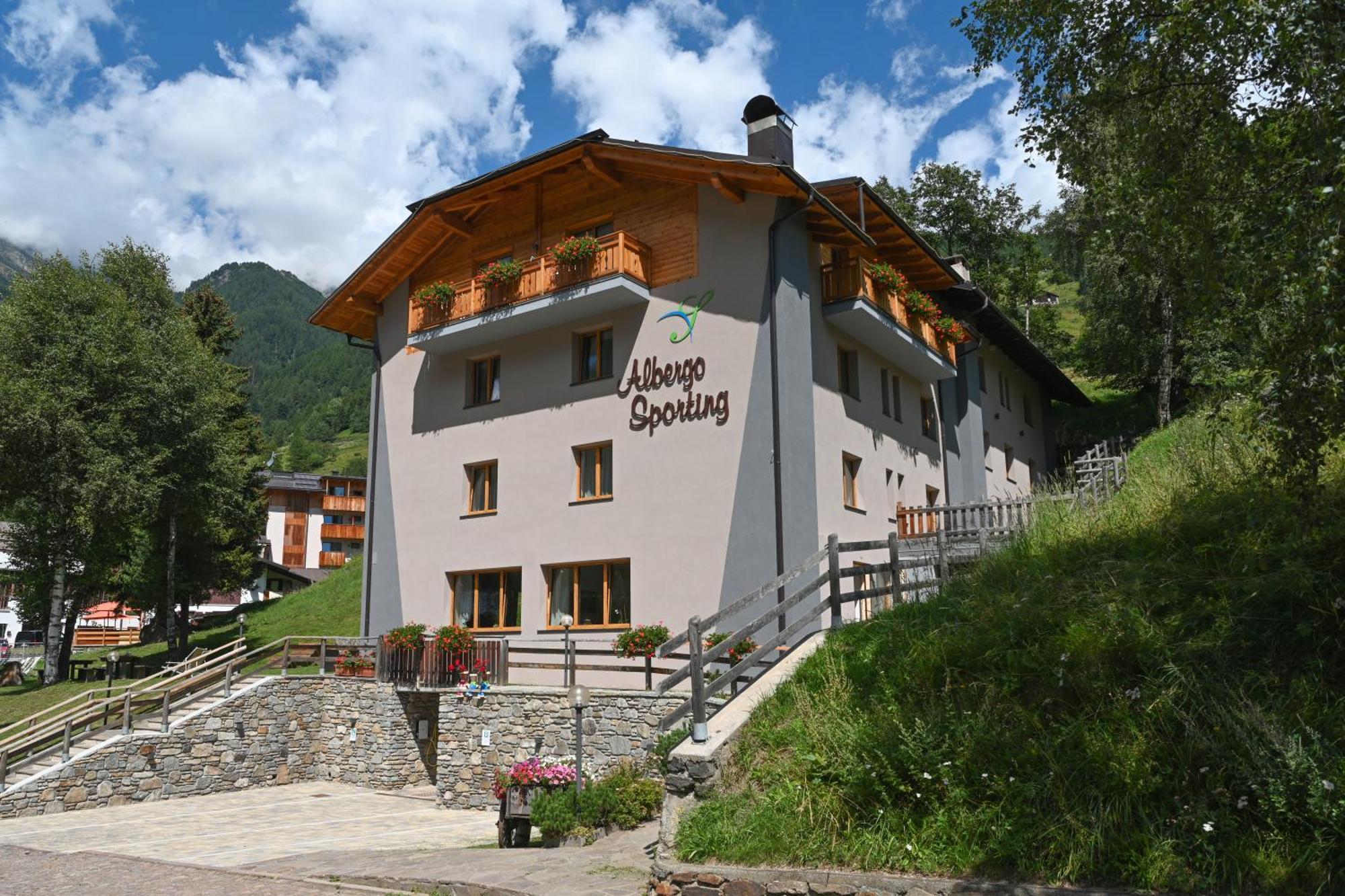 Albergo Sporting Peio Fonti Exterior foto